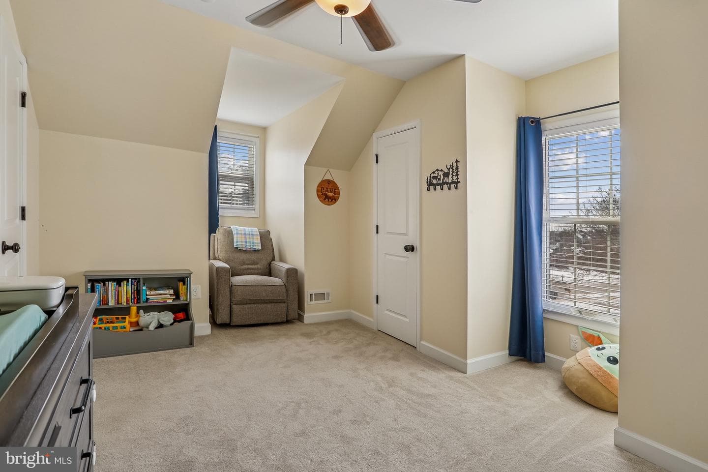 207 Broad Street photo 25