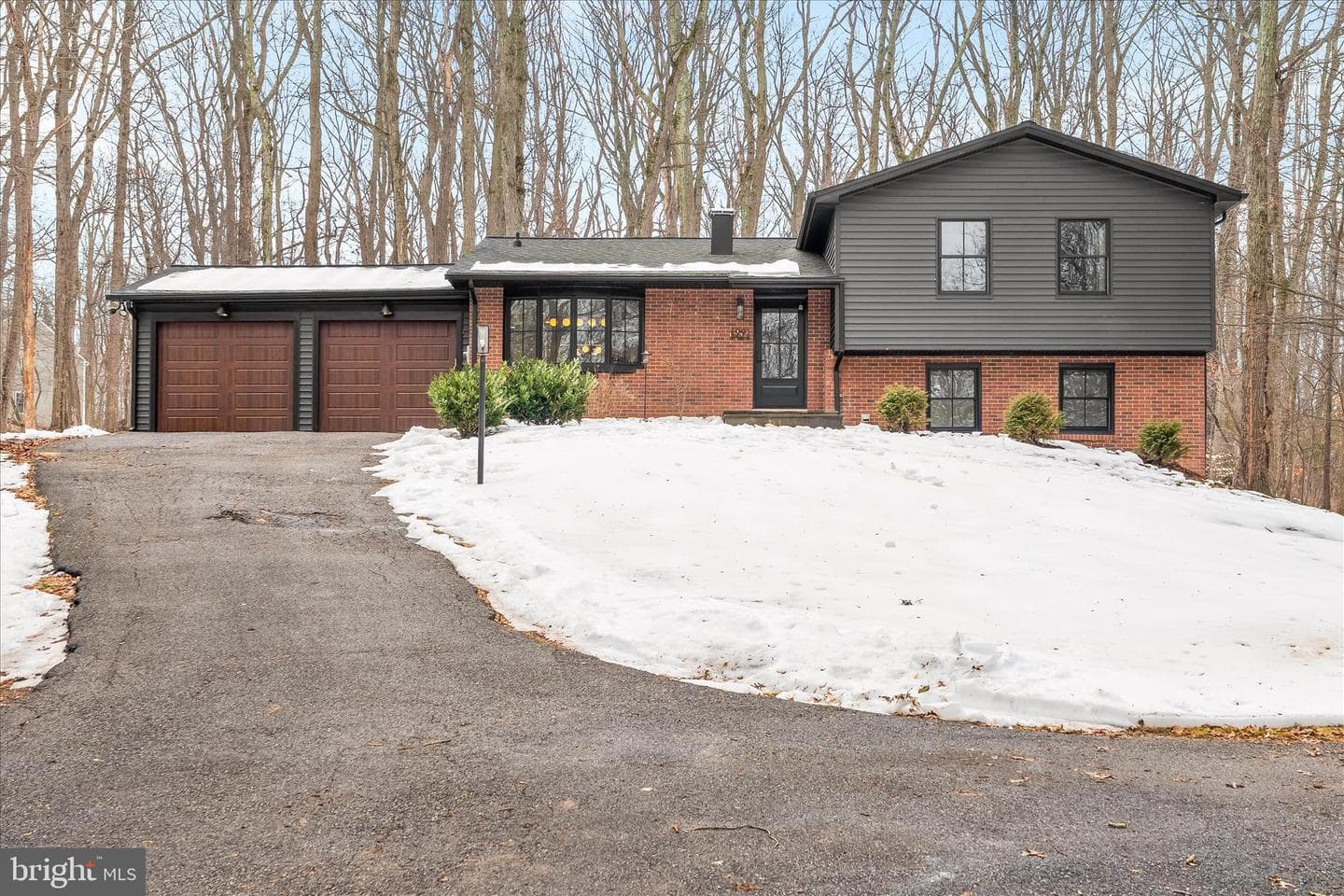 4991 Tall Oaks Drive