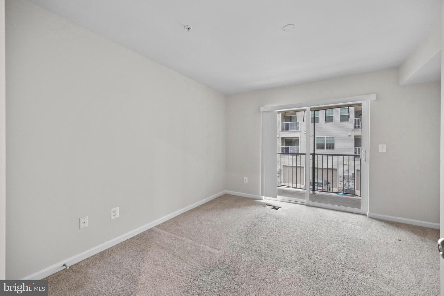 5936 Forum Square photo 15