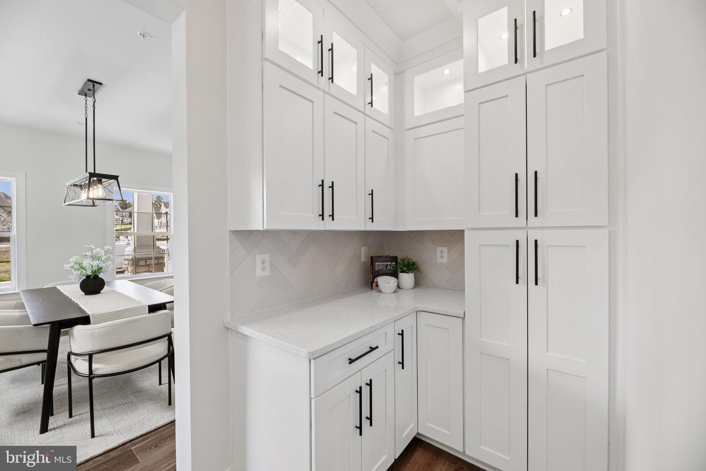 1823 Colt Lane photo 23