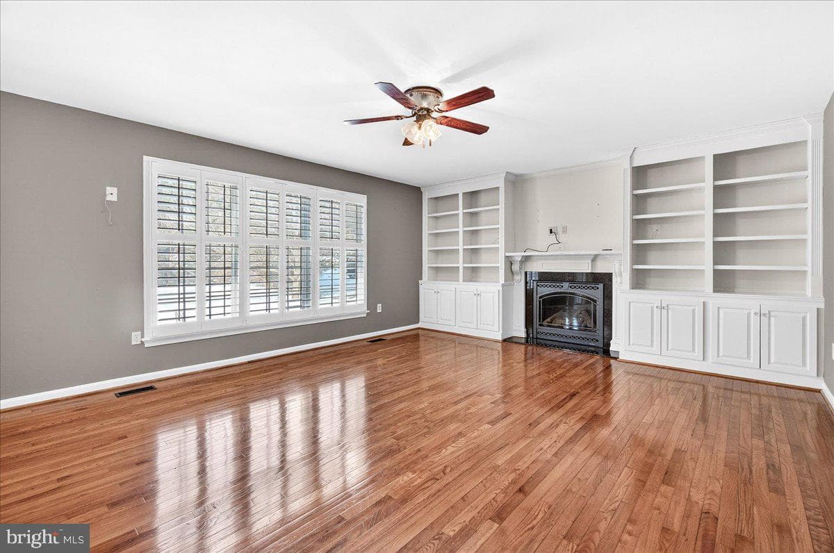 201 Sheffield Court photo 21