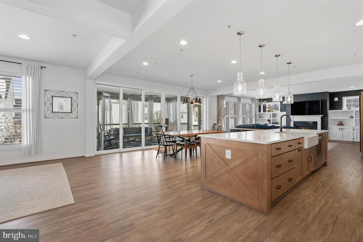 11066 Emerald Crown Drive photo 5