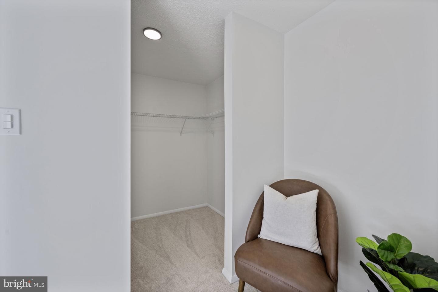 6909 Doublebrand Ct photo 16