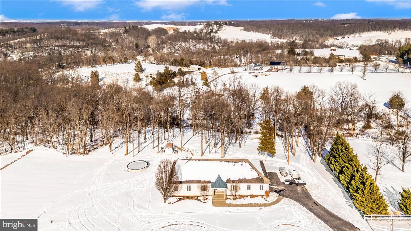 4732 Westwind photo 65