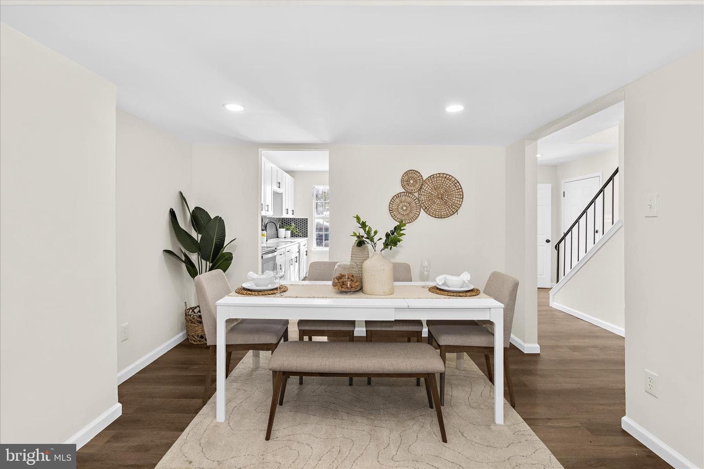 196 Key Parkway photo 8