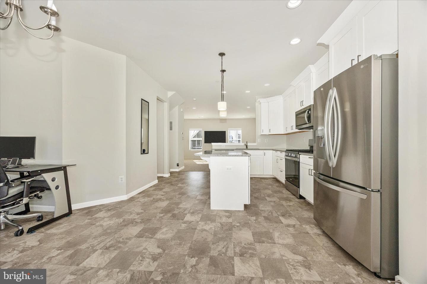 1310 Pedigree Street photo 18