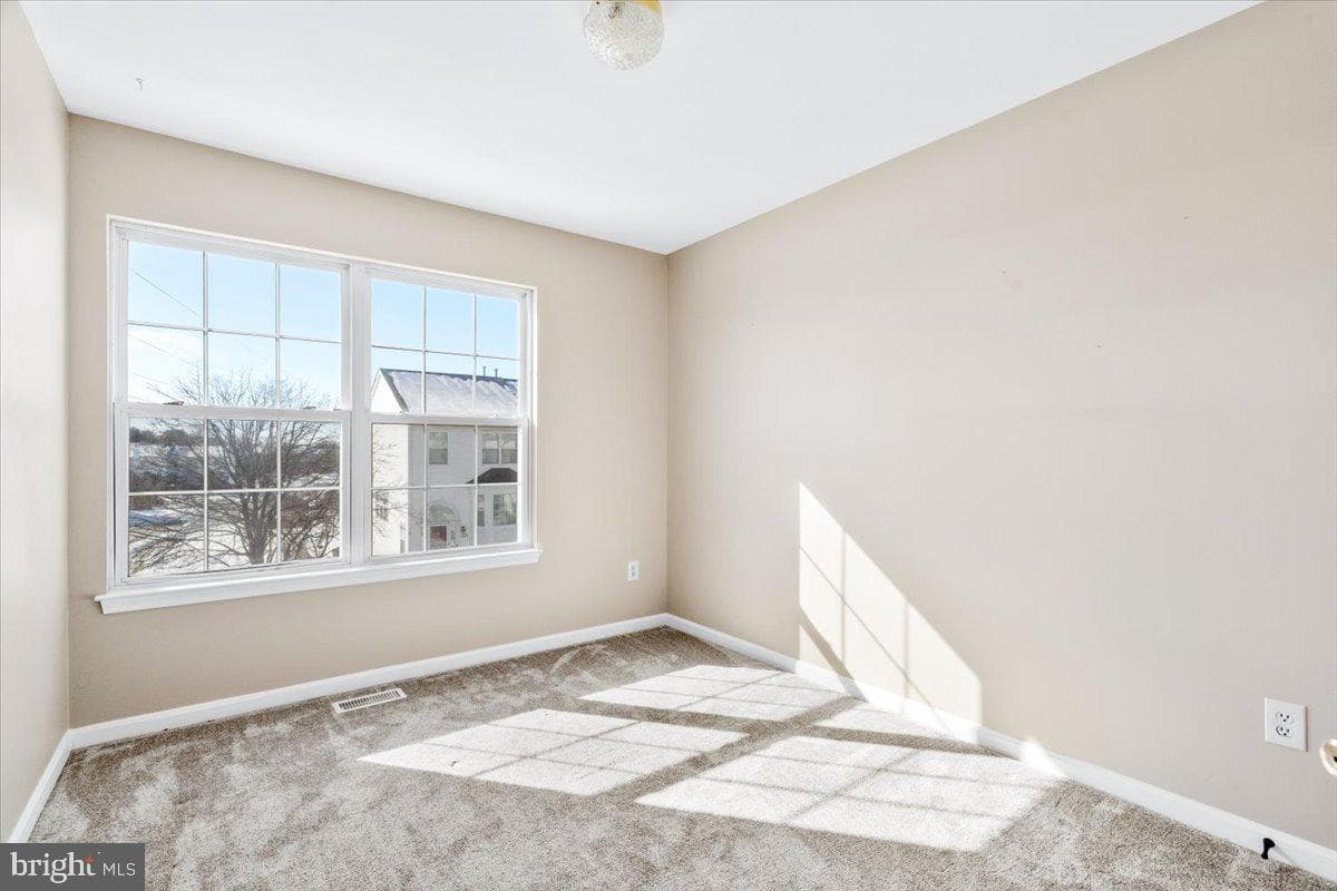 5636 Ashburn Terrace photo 29
