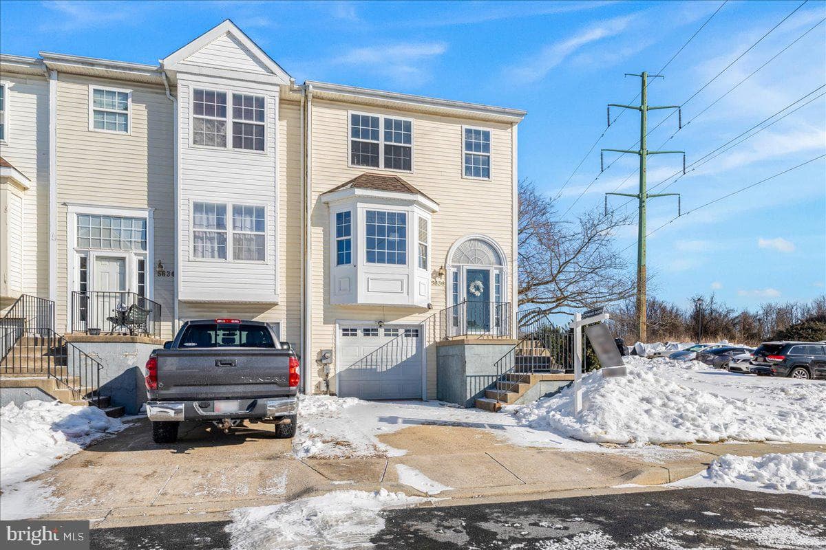 5636 Ashburn Terrace photo 3