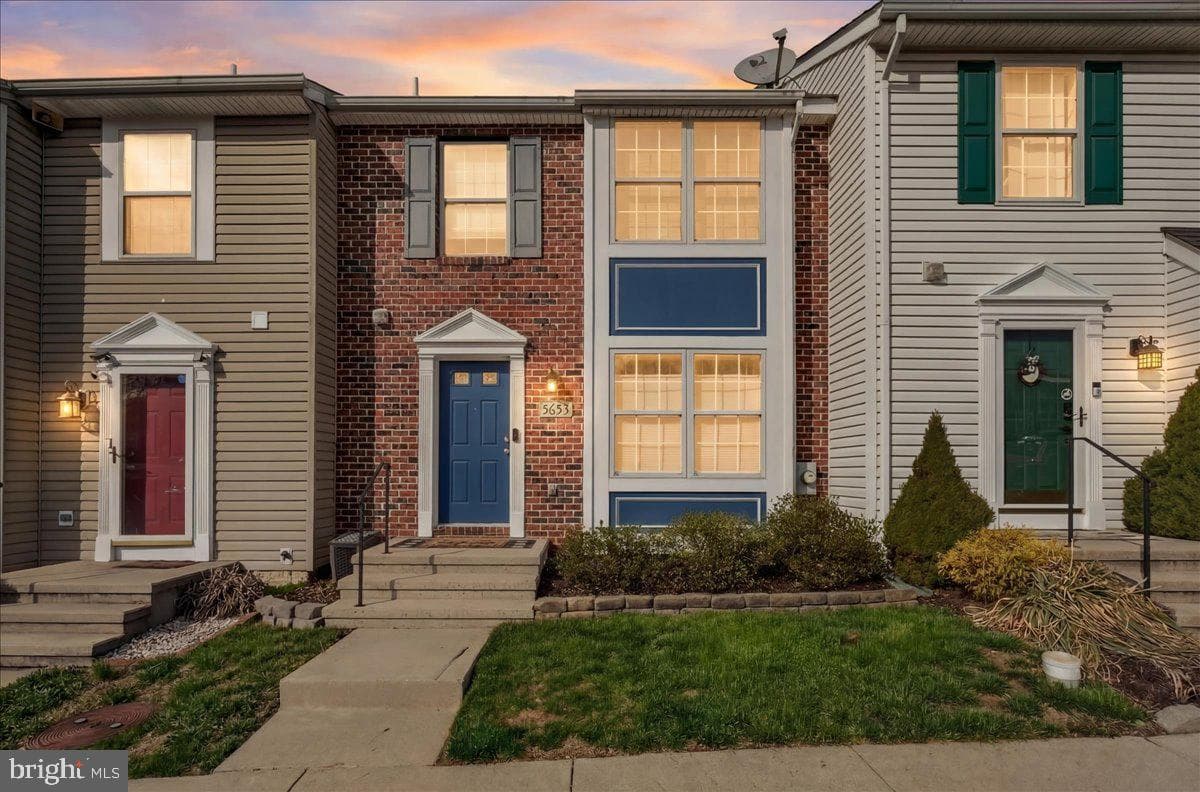 5653 Tessie Court