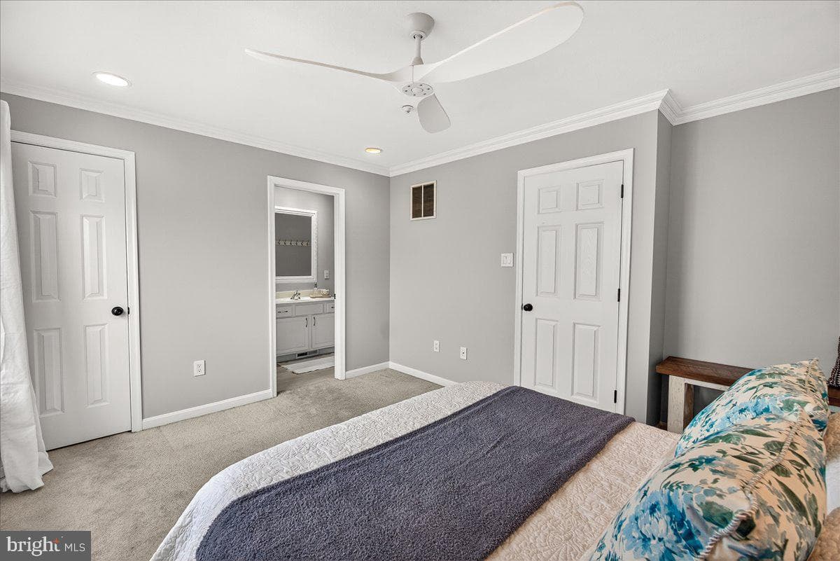 5653 Tessie Court photo 21