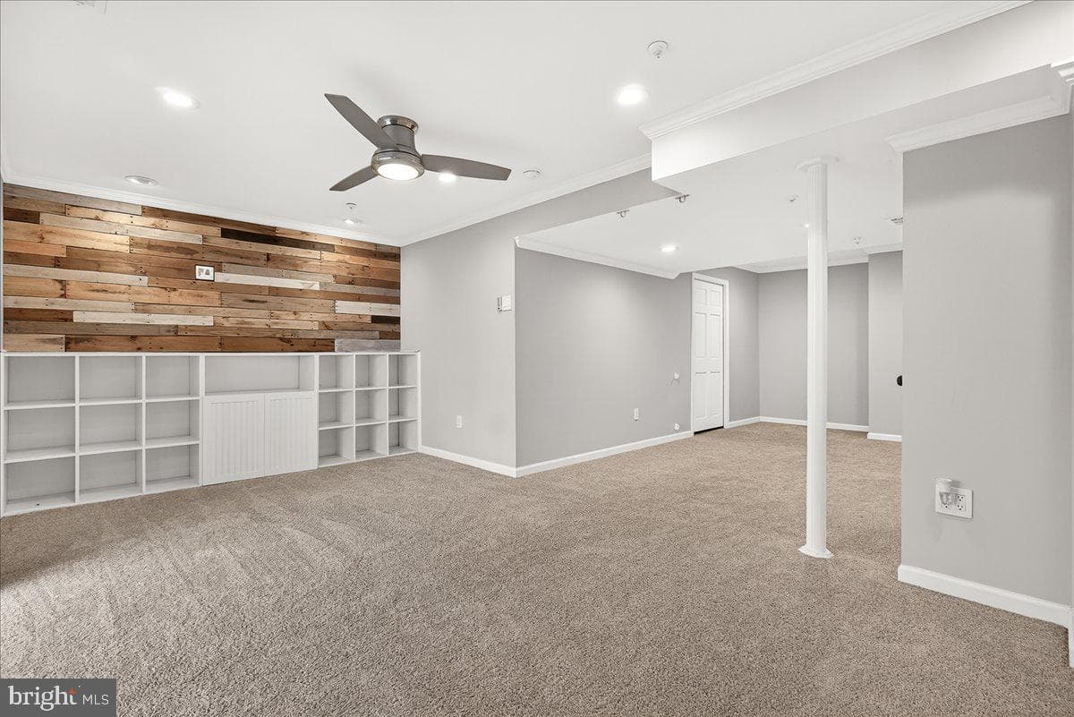 5653 Tessie Court photo 30