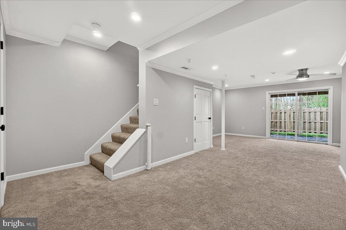5653 Tessie Court photo 31