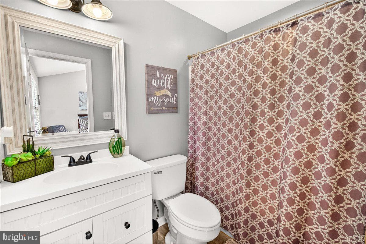 7255 Parkers Farm Lane photo 18