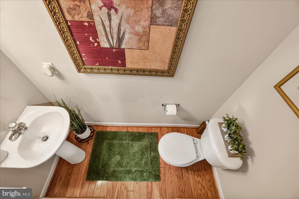 7255 Parkers Farm Lane photo 26