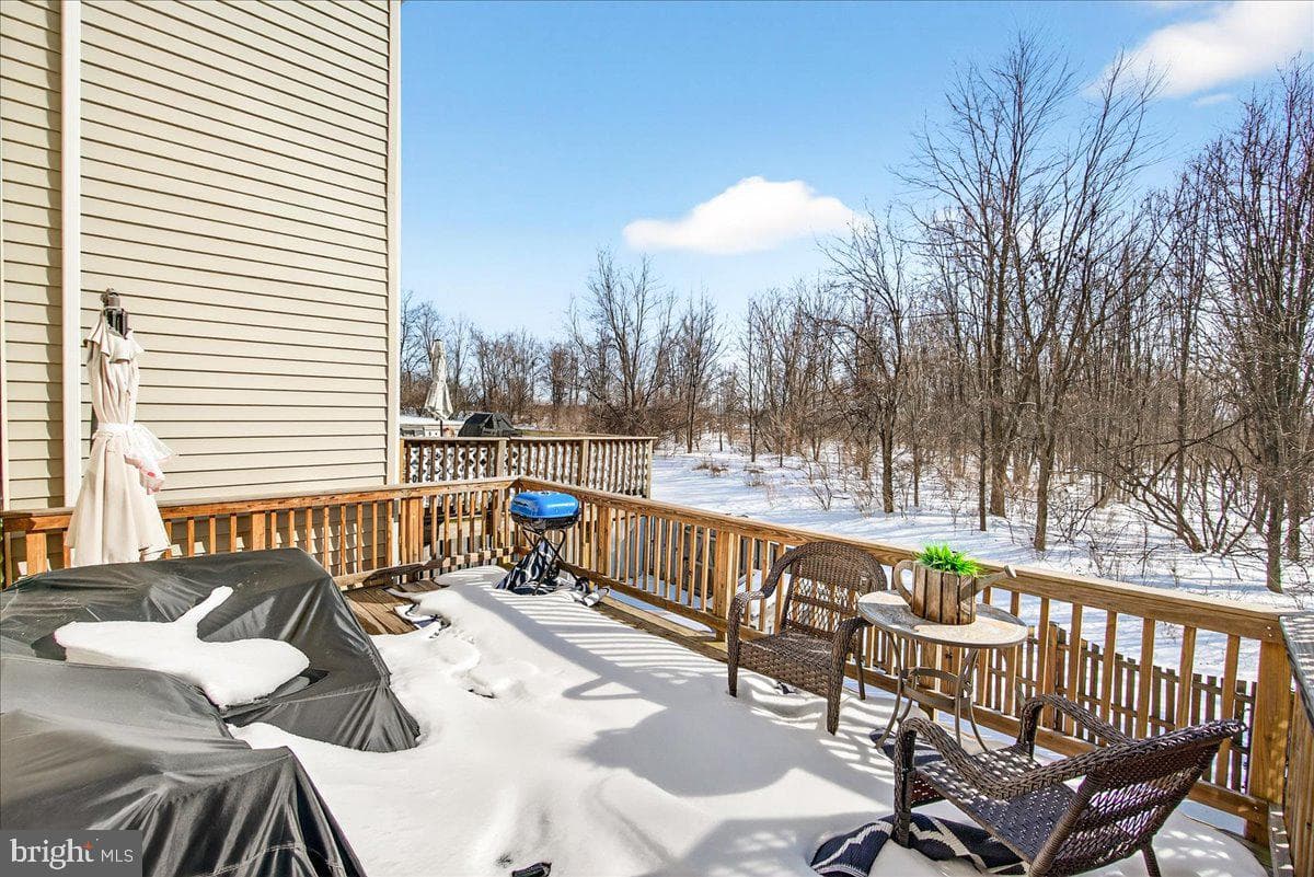 7255 Parkers Farm Lane photo 28