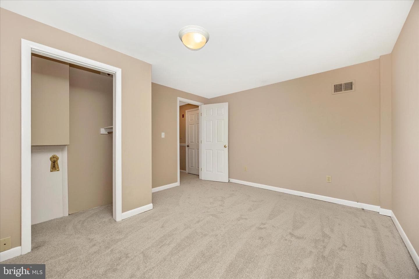8602 Burnt Hickory Circle photo 26