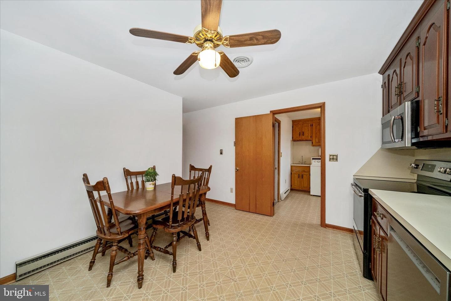 8415 Crum Road photo 16