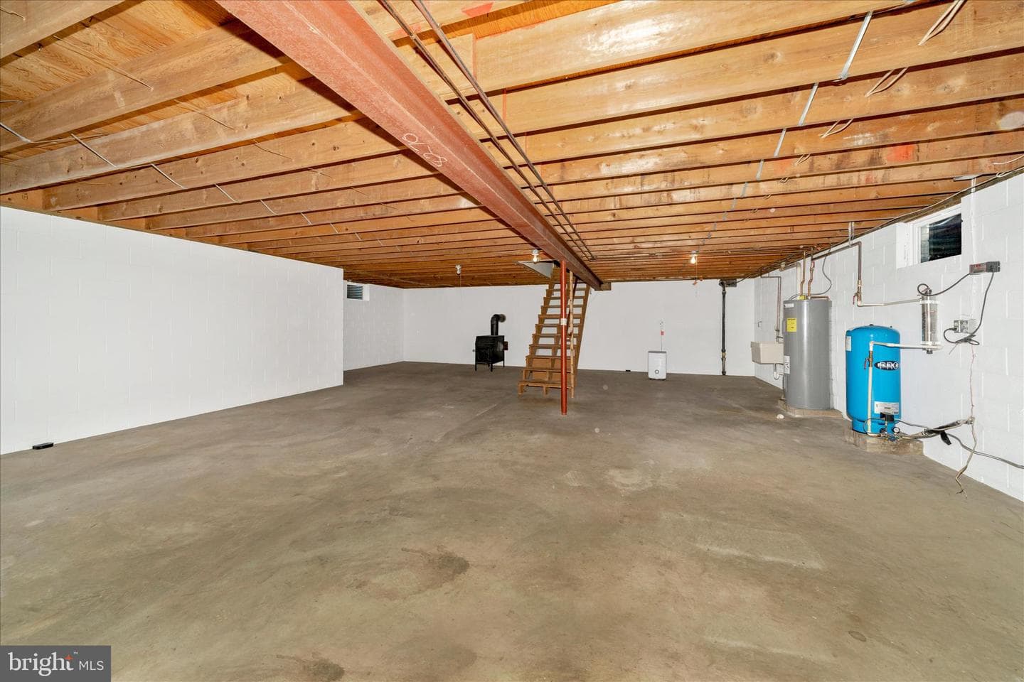 8415 Crum Road photo 37