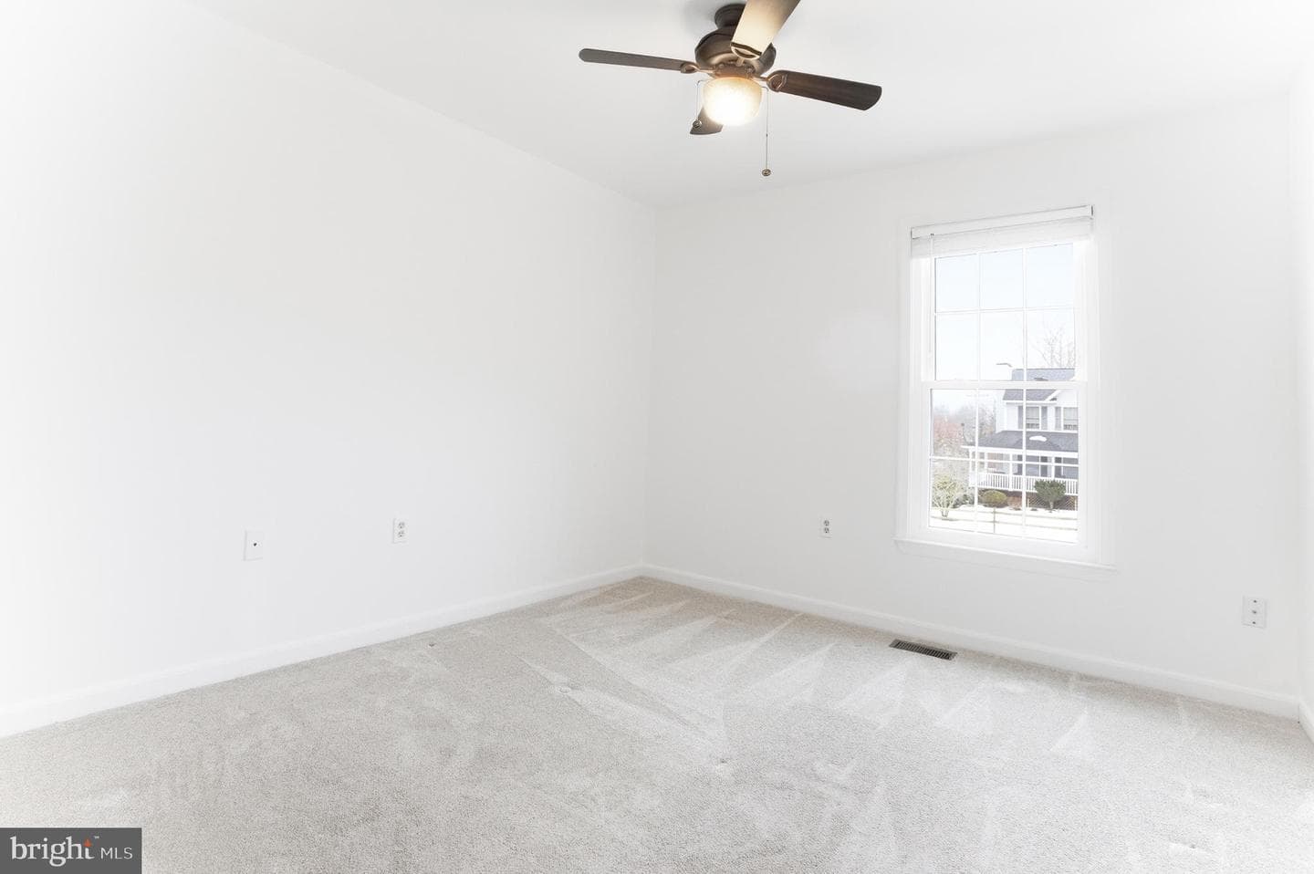 1 Walnut Pond Court photo 15