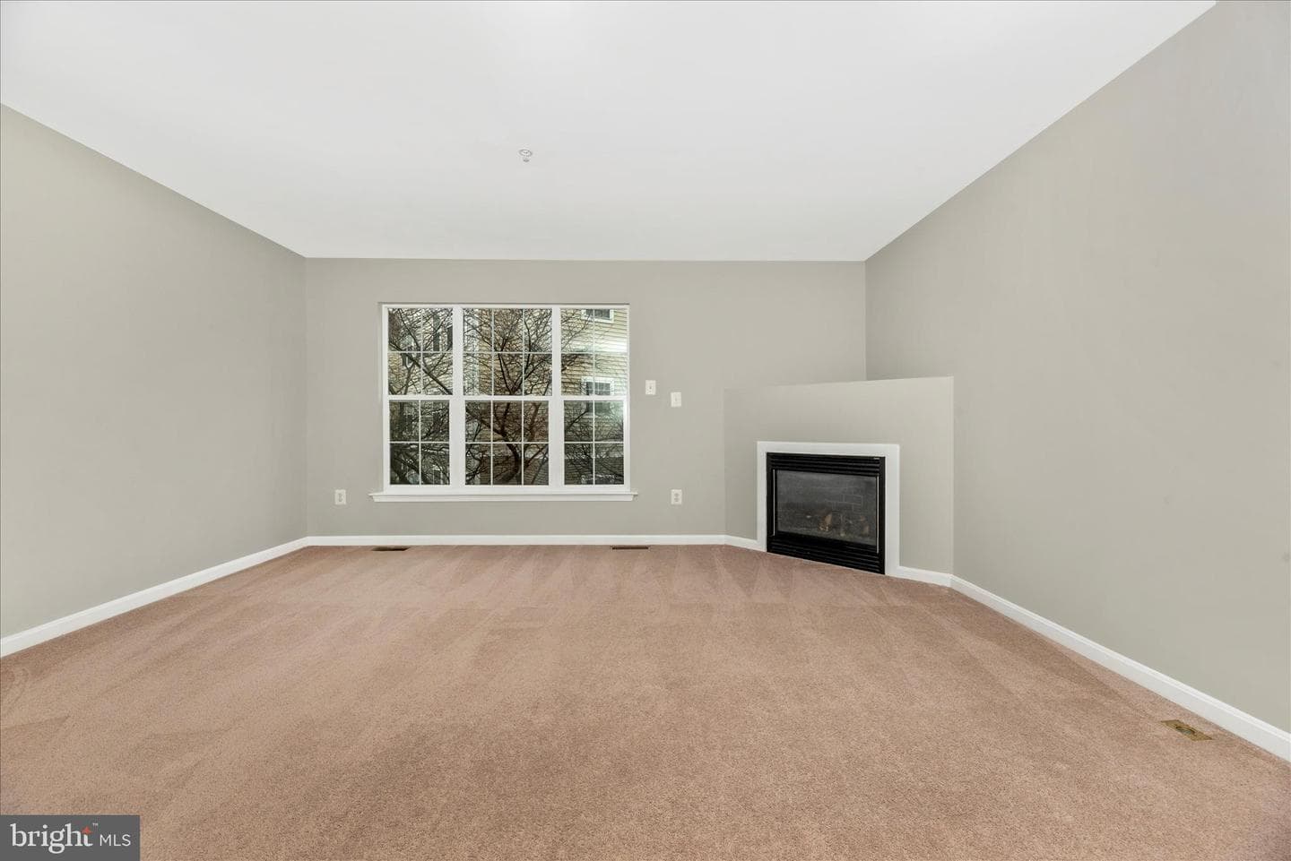 607 Hollowstone Road photo 25