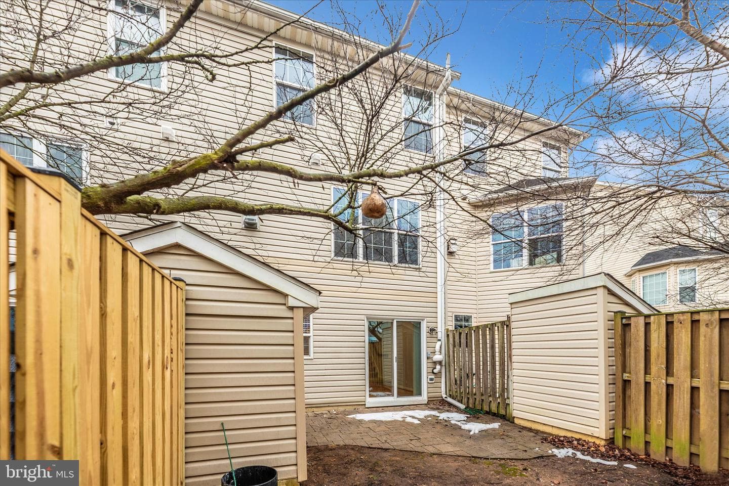 607 Hollowstone Road photo 44