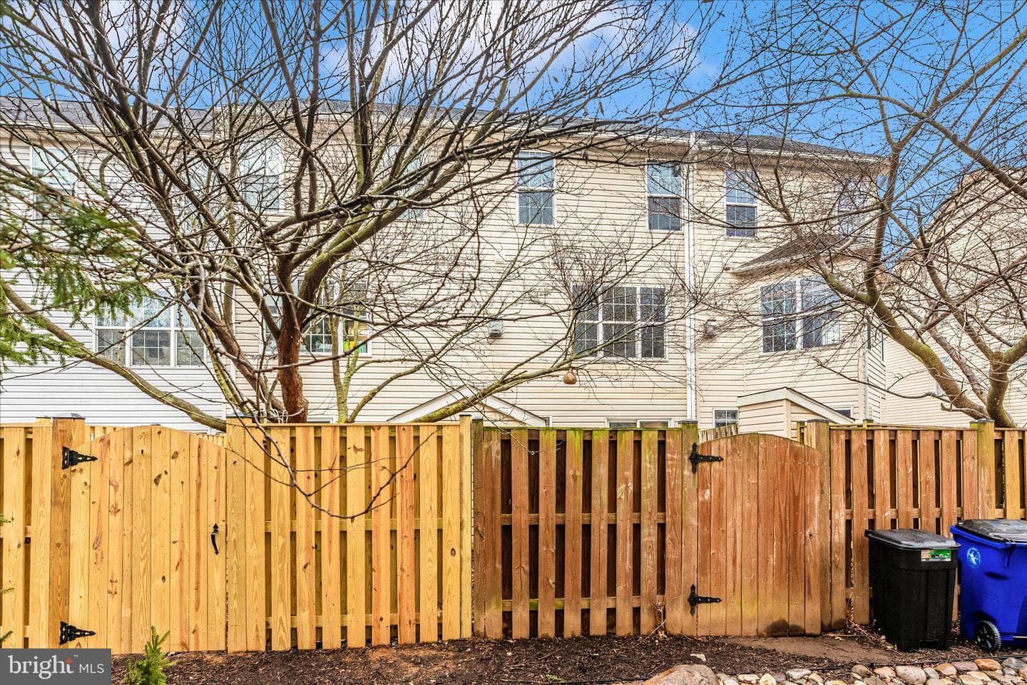 607 Hollowstone Road photo 45
