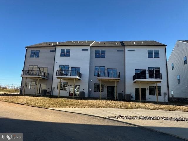 417 Ensemble Way photo 3