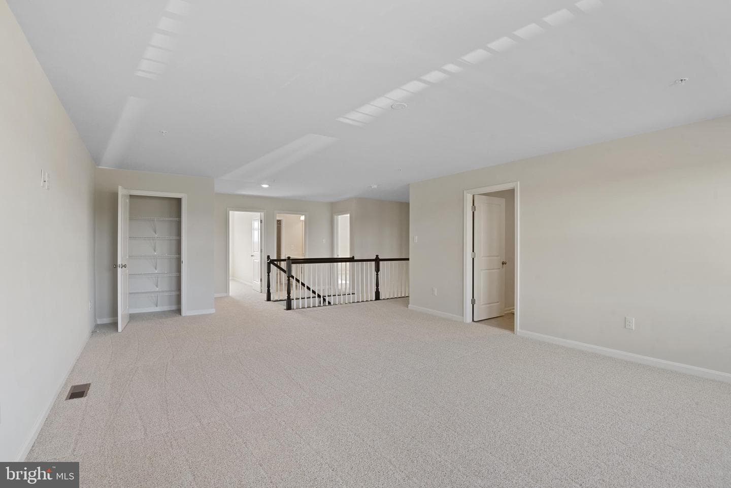 457 Ensemble Way photo 13