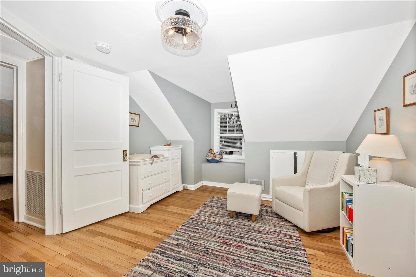633 Lee Place photo 24