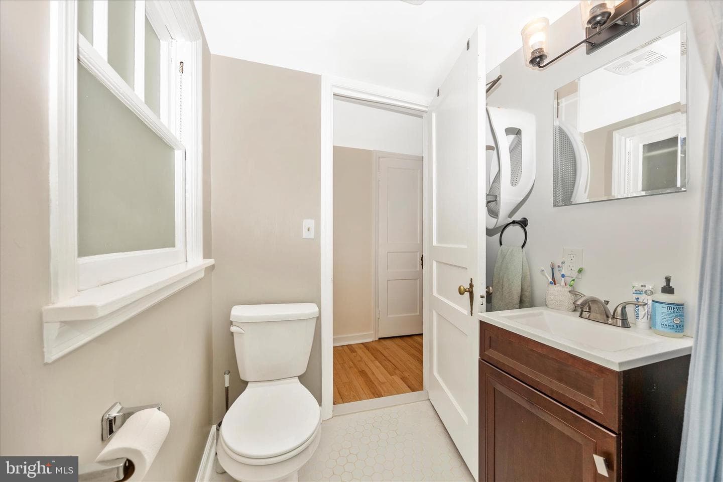633 Lee Place photo 28