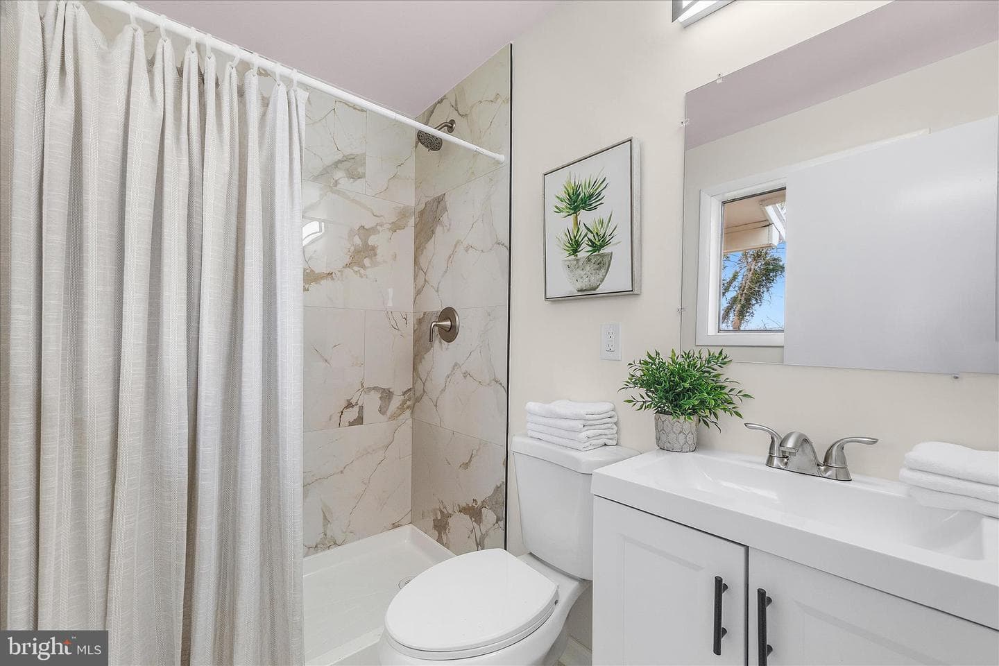 8795 Hickory Hill photo 23