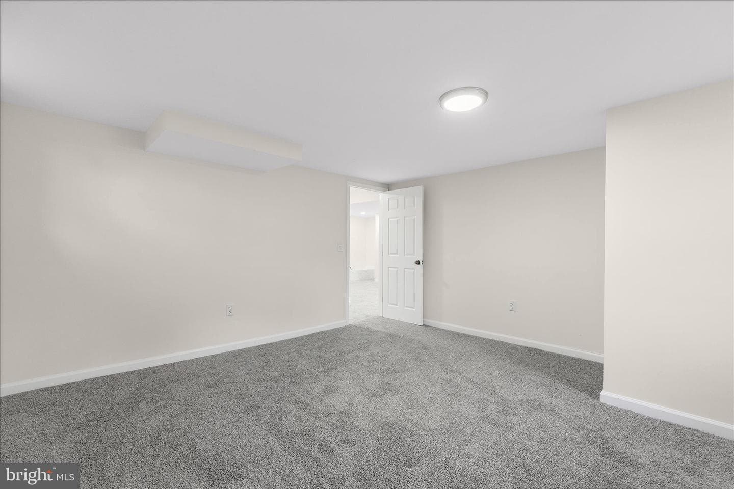 8795 Hickory Hill photo 30