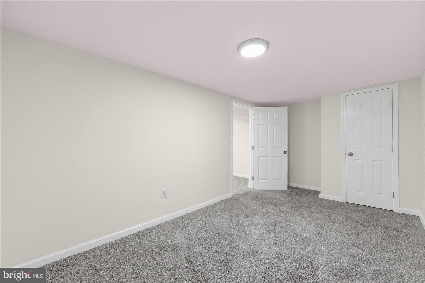 8795 Hickory Hill photo 32