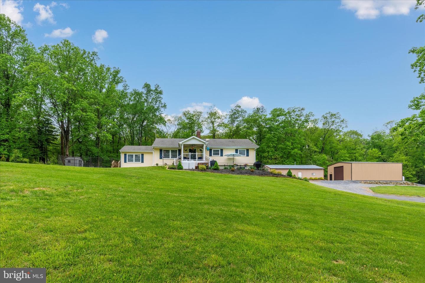 1676 Monument Road photo 1