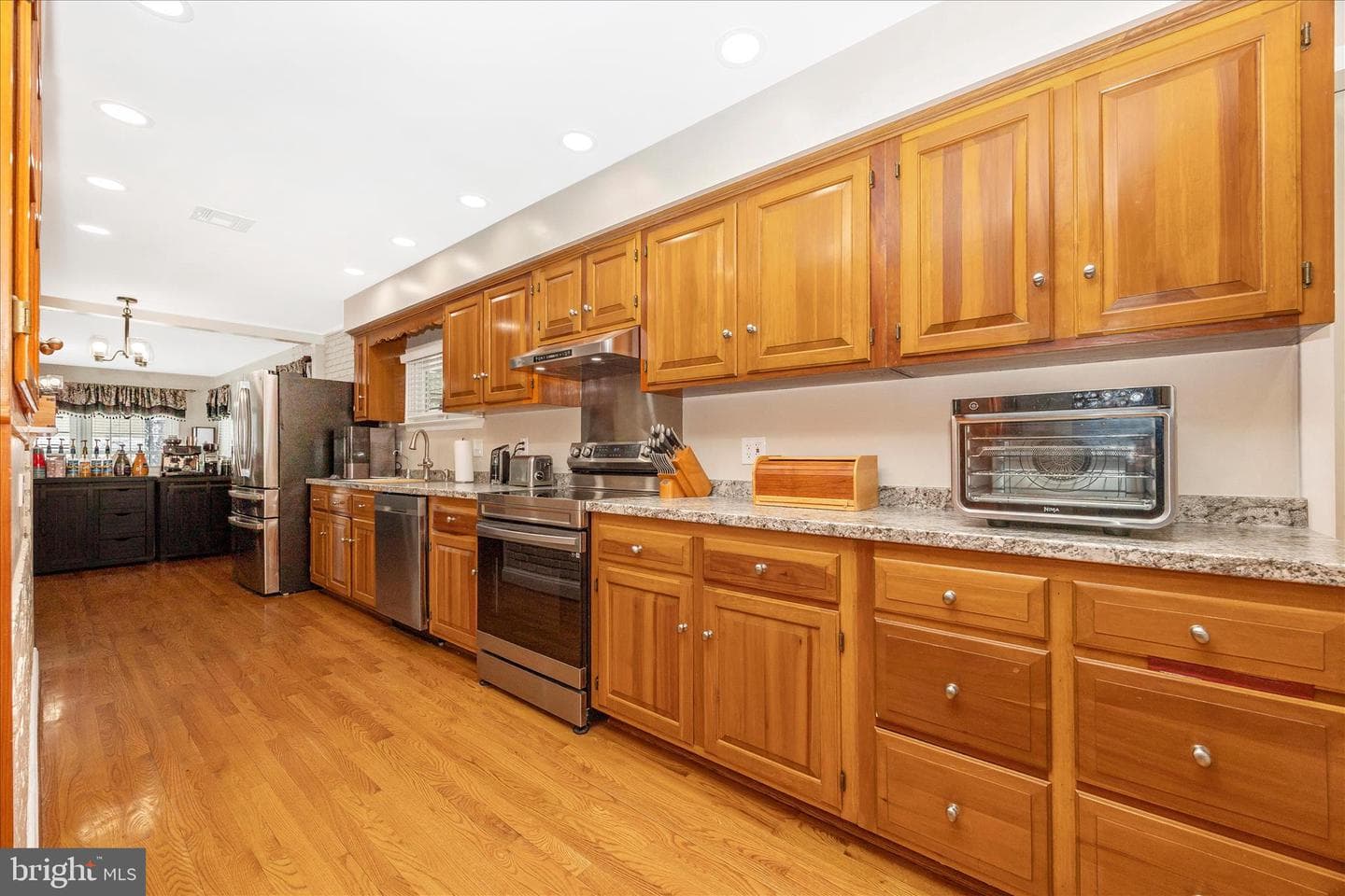 1676 Monument Road photo 13