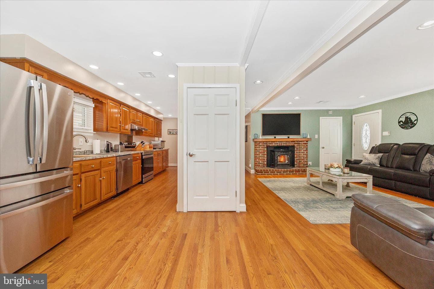 1676 Monument Road photo 15