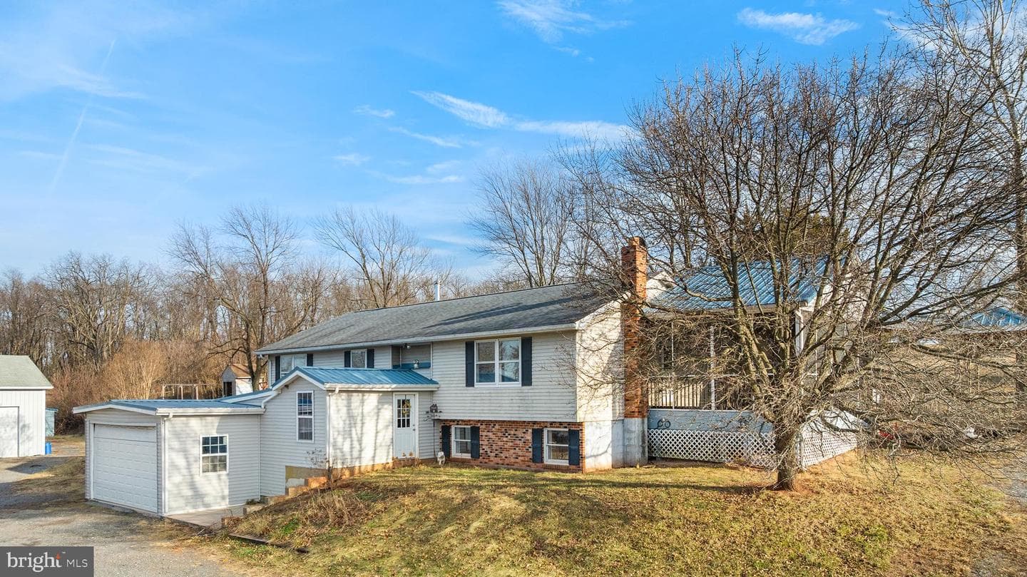 12420 Smith Lane photo 5
