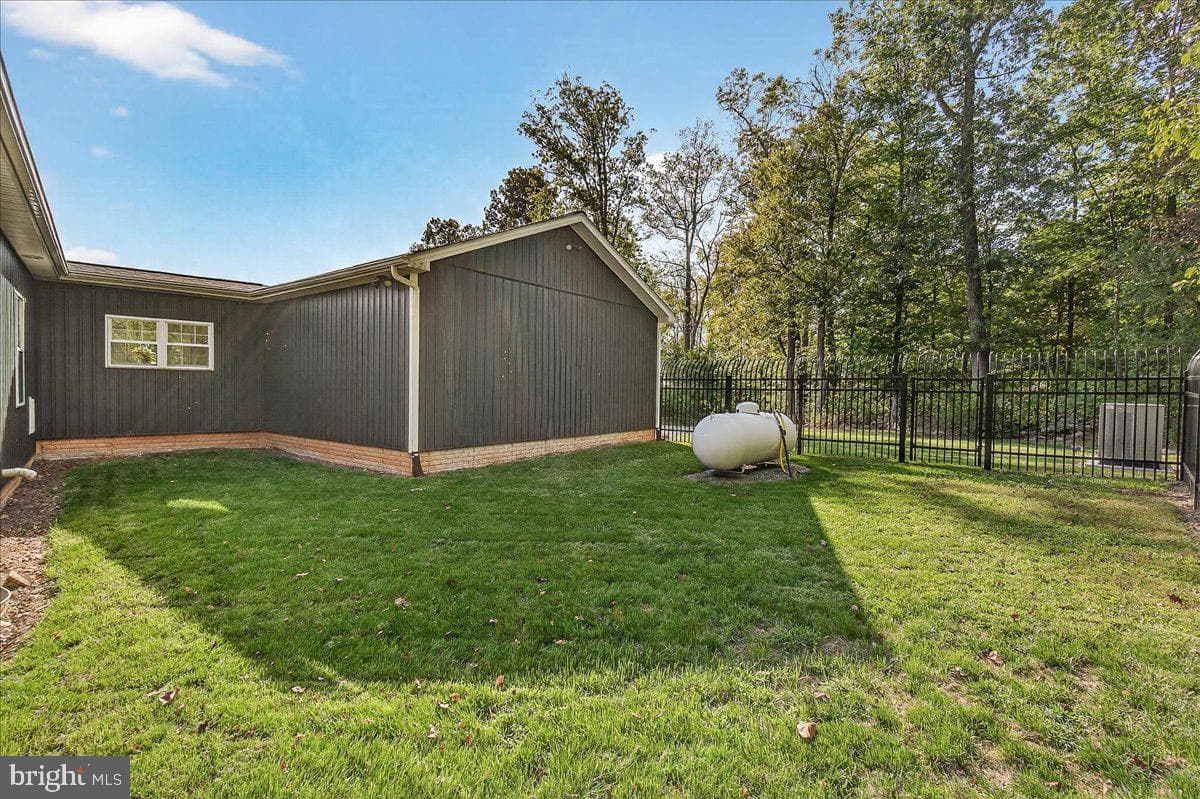 13974 Brown Road photo 48