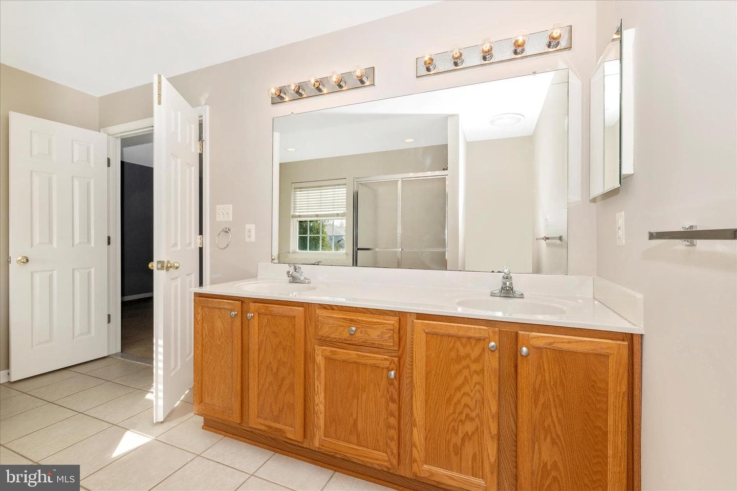 102 Sunlight Drive photo 35