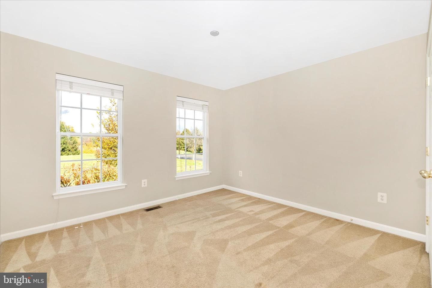 102 Sunlight Drive photo 37