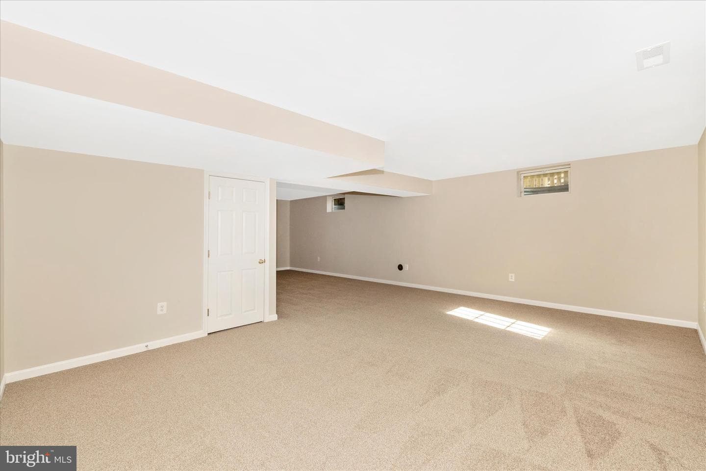 102 Sunlight Drive photo 47
