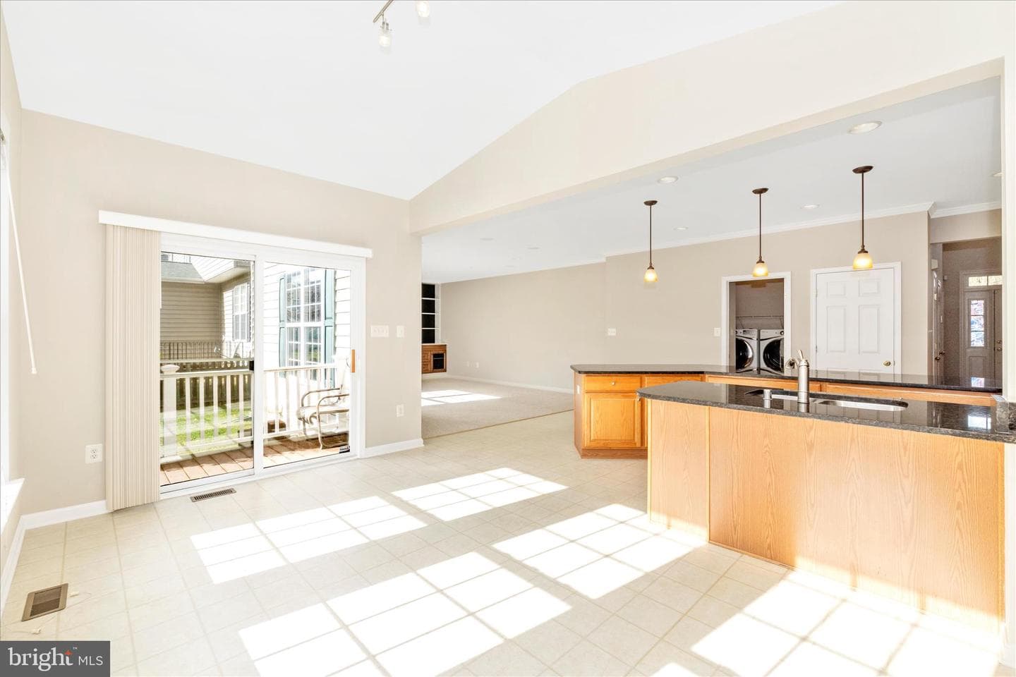 102 Sunlight Drive photo 8
