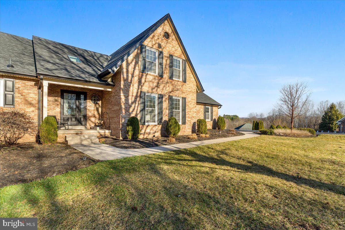 3293 N Hill Court photo 5
