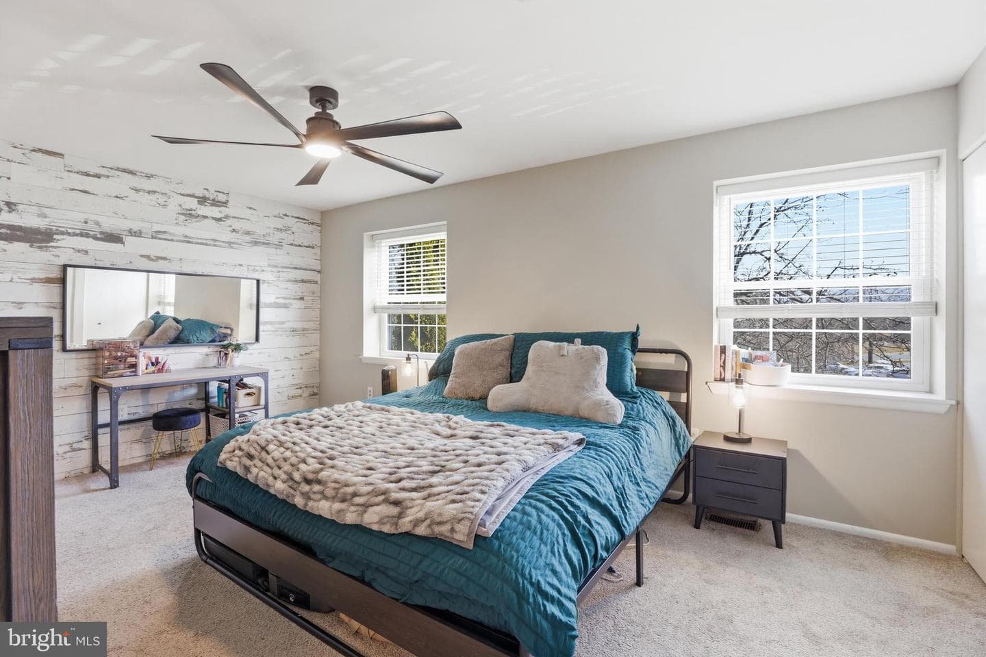 6844 Carnation Circle photo 18