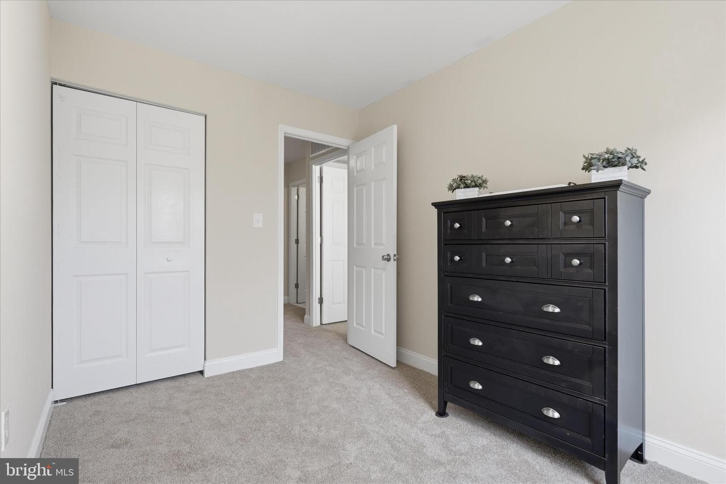 534 Lancaster Place #534 photo 22