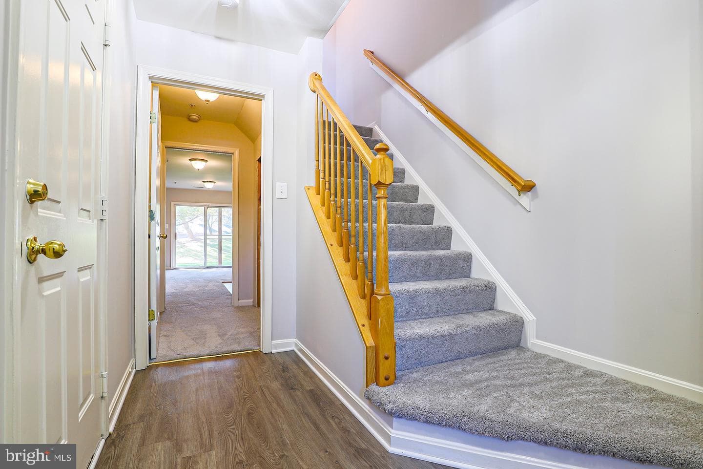 2433 Wynfield Court photo 2