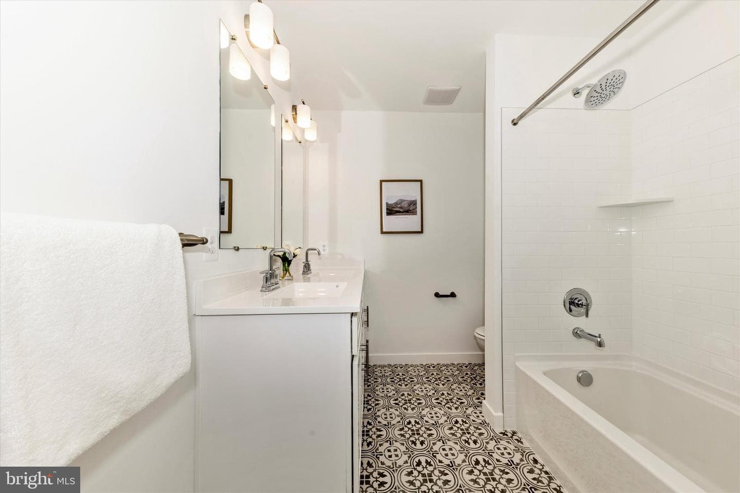 722 Iron Forge Rd # 218 photo 35