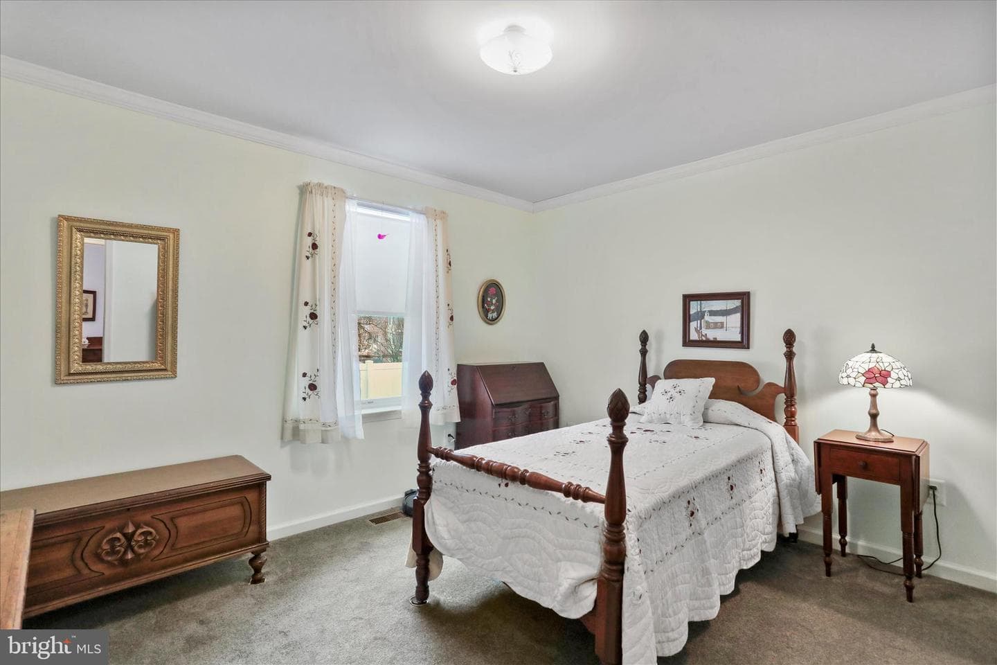 101 E Elizabeth Street photo 15