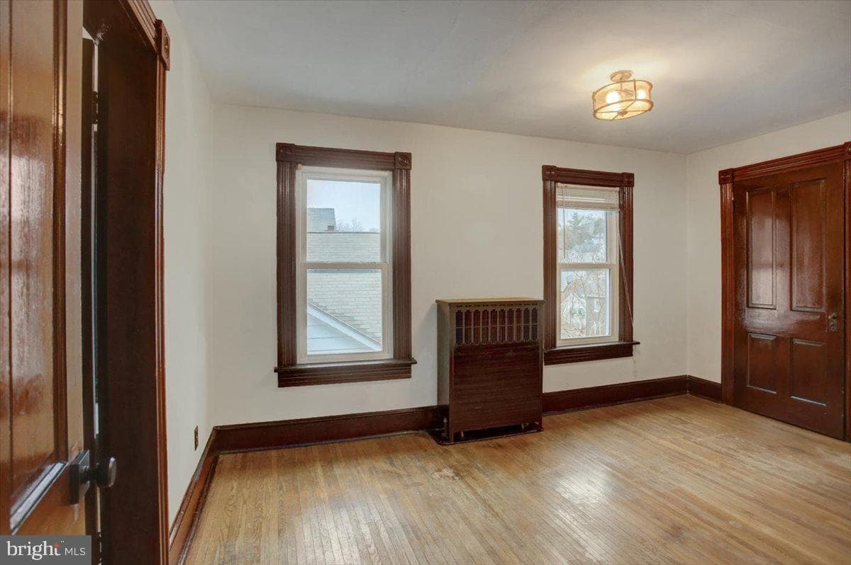 22 Virginia Avenue photo 26