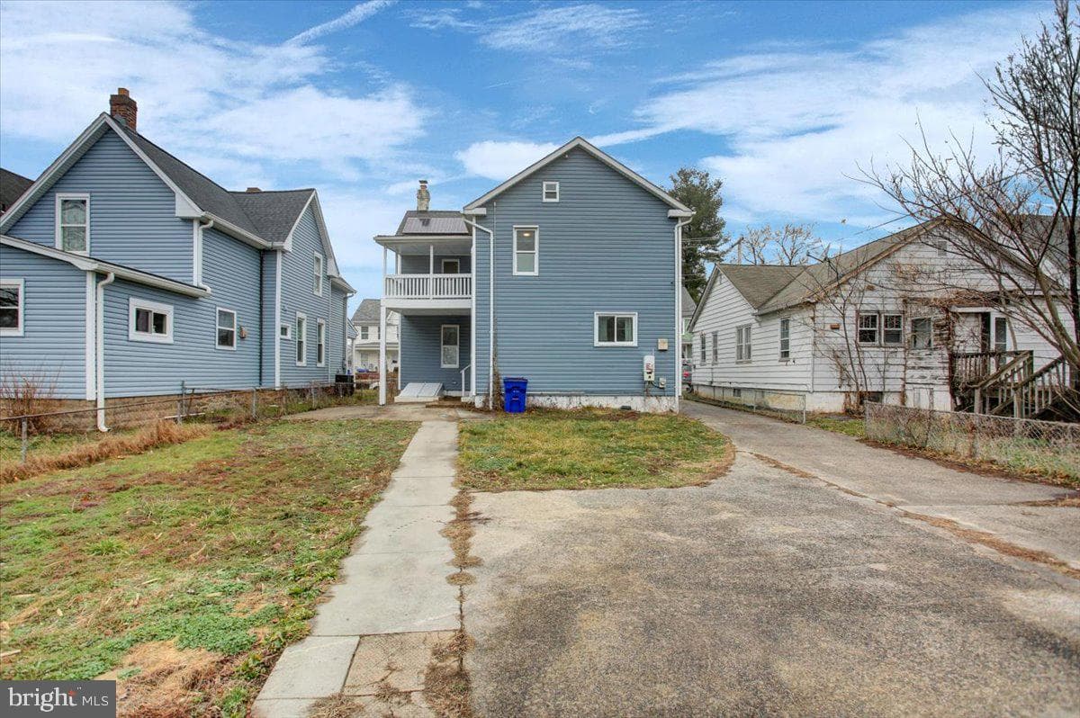22 Virginia Avenue photo 40